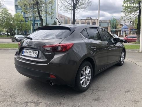 Mazda 3 2016 - фото 7