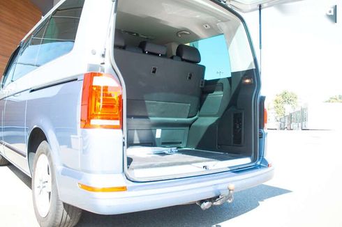 Volkswagen Multivan 2017 - фото 15