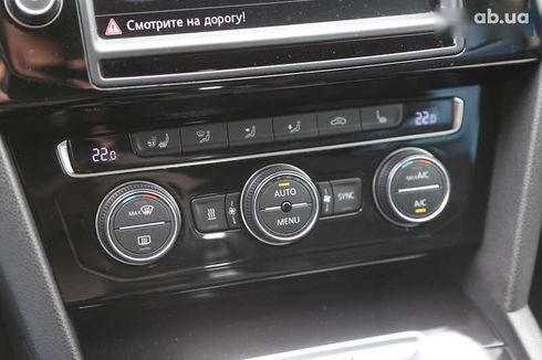 Volkswagen Passat 2015 - фото 21