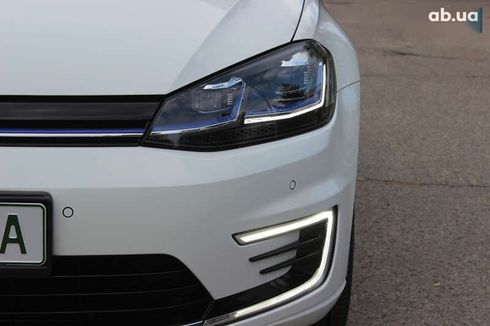 Volkswagen e-Golf 2019 - фото 10