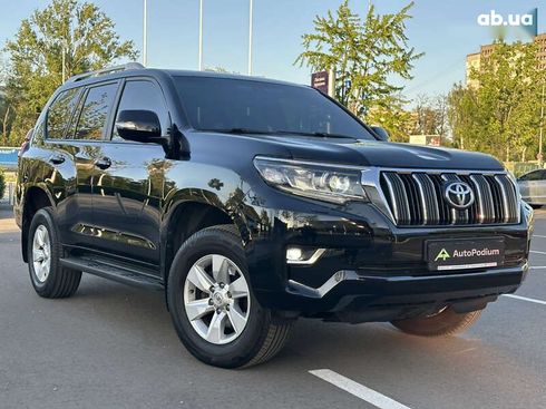 Toyota Land Cruiser Prado 2019 - фото 17