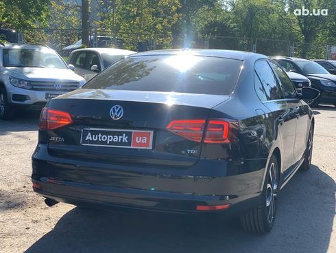 Volkswagen Jetta 2016 черный - фото 5