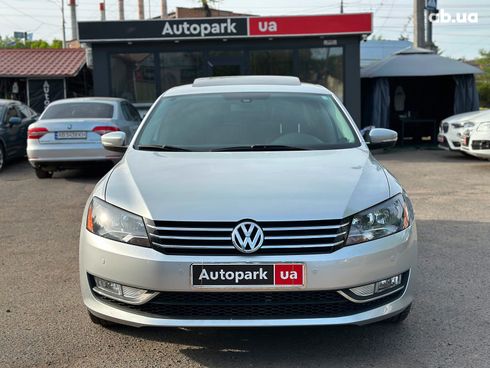 Volkswagen Passat 2014 серый - фото 2