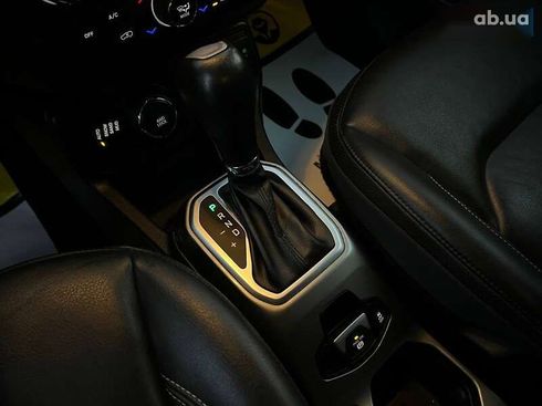 Jeep Renegade 2018 - фото 13