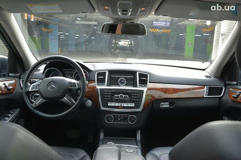 Mercedes-Benz GL-Класс 2012 - фото 18