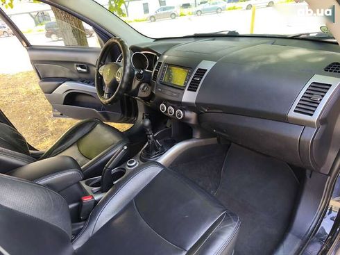 Peugeot 4007 2009 - фото 15