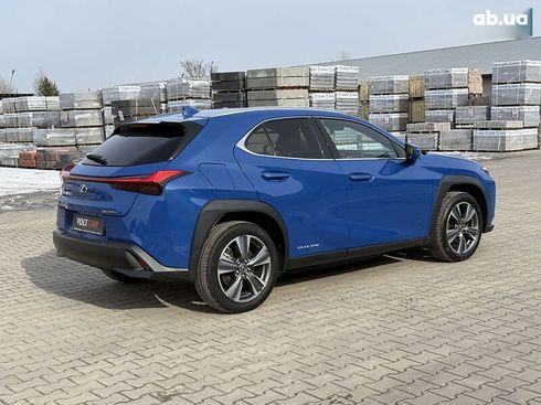 Lexus UX 2020 - фото 18