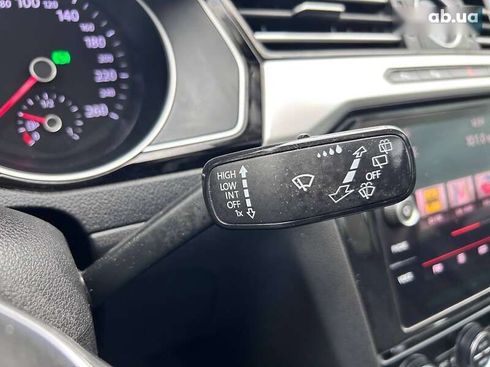 Volkswagen Passat 2015 - фото 21