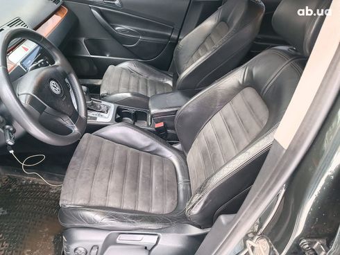 Volkswagen Passat 2006 зеленый - фото 22