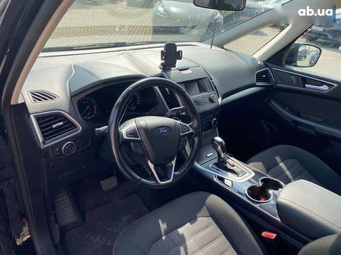 Ford Galaxy 2017 - фото 10