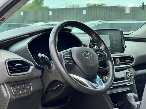 Hyundai Santa Fe 2019 - фото 29