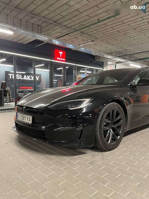 Tesla Model S 2022 - фото 9
