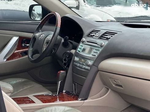 Toyota Camry 2007 - фото 13