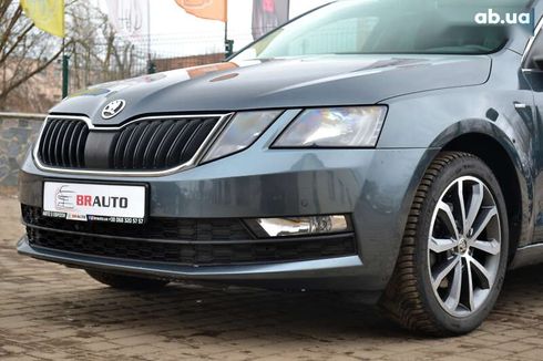 Skoda Octavia 2020 - фото 11