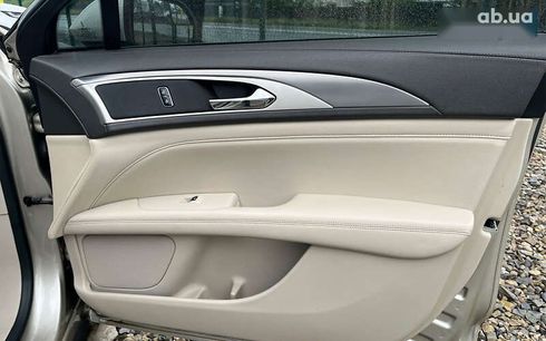 Lincoln MKZ 2017 - фото 25