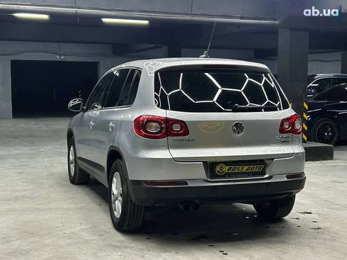 Volkswagen Tiguan 2011 - фото 4