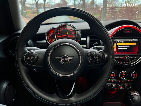 MINI Hatch 2019 бежевый - фото 47
