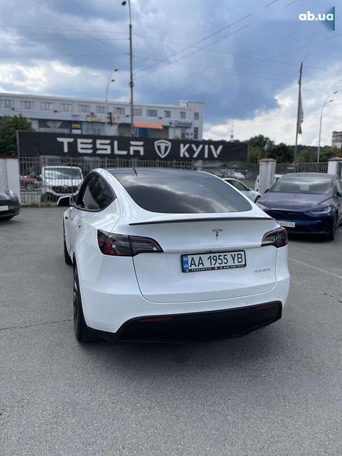Tesla Model Y 2022 - фото 6