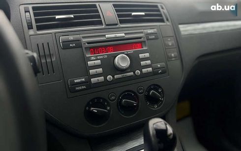 Ford C-Max 2007 - фото 17