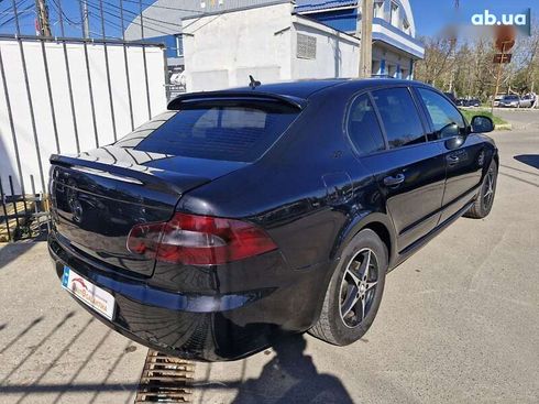Skoda Superb 2010 - фото 4