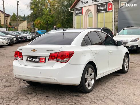 Chevrolet Cruze 2012 белый - фото 5