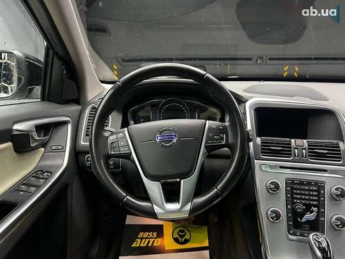 Volvo XC60 2016 - фото 10