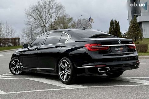 BMW 7 серия 2018 - фото 9