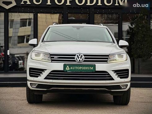 Volkswagen Touareg 2018 - фото 2