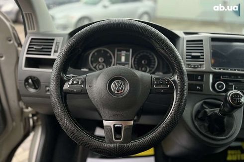 Volkswagen Caravelle 2012 - фото 16