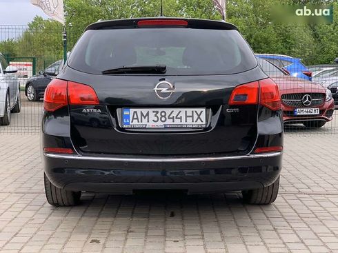 Opel Astra 2013 - фото 17