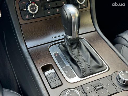 Volkswagen Touareg 2014 черный - фото 37