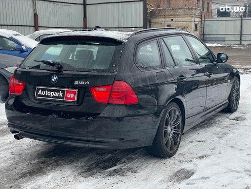 BMW 3 серия 2011 черный - фото 6