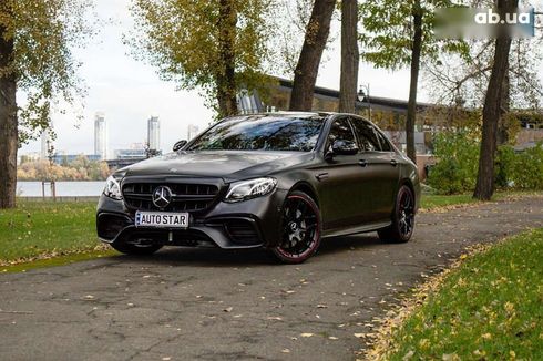 Mercedes-Benz E-Класс 2017 - фото 4