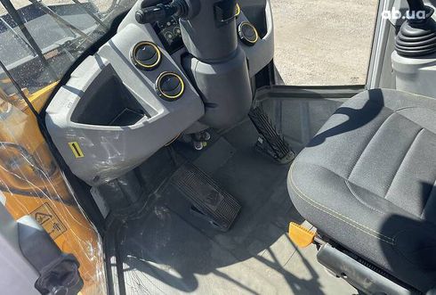 JCB 427 2018 - фото 11