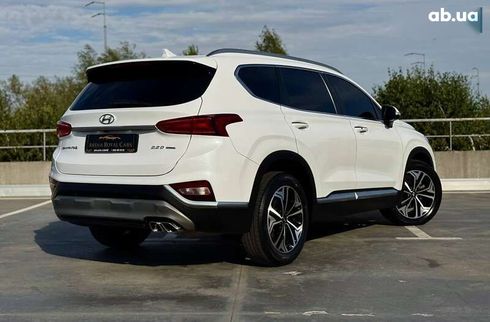Hyundai Santa Fe 2020 - фото 15
