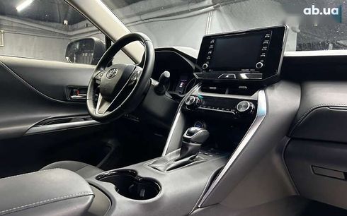 Toyota Venza 2021 - фото 17