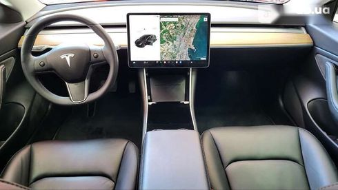 Tesla Model 3 2020 - фото 12