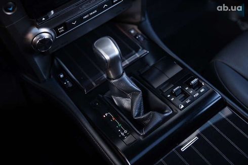 Lexus GX 2020 - фото 25