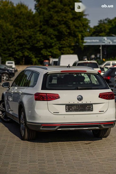 Volkswagen passat alltrack 2019 - фото 14