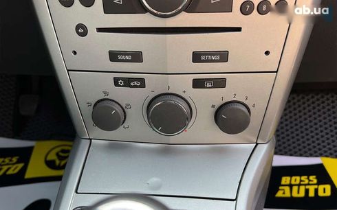 Opel Astra 2012 - фото 12