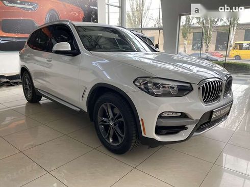 BMW X3 2018 - фото 6