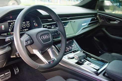 Audi RS Q8 2023 - фото 16
