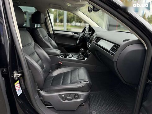 Volkswagen Touareg 2017 - фото 11