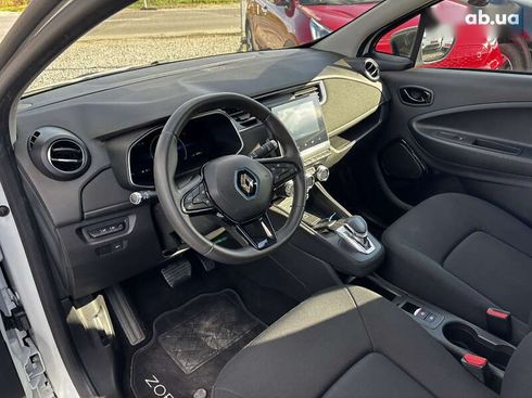 Renault Zoe 2020 - фото 16