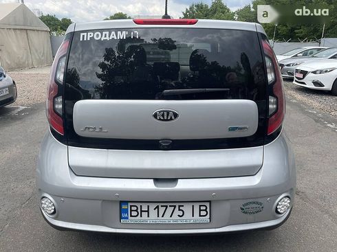 Kia Soul EV 2017 - фото 9