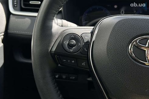 Toyota RAV4 2023 - фото 13
