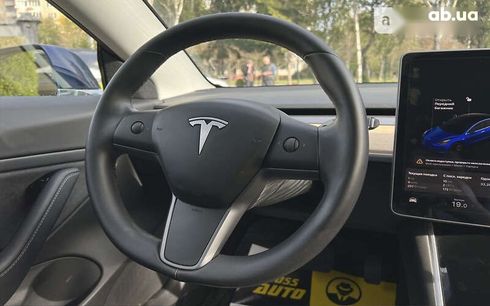 Tesla Model 3 2020 - фото 12