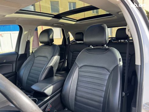 Ford Edge 2015 белый - фото 36