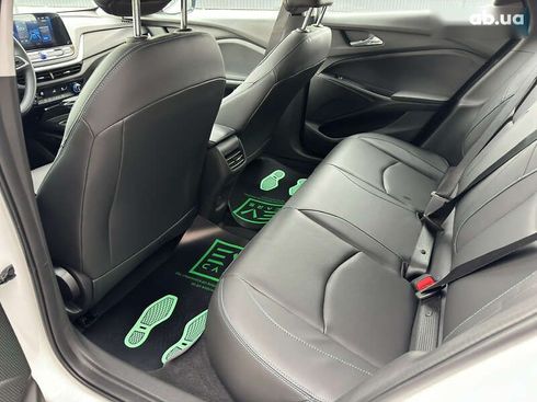 Chevrolet Menlo 2025 - фото 27