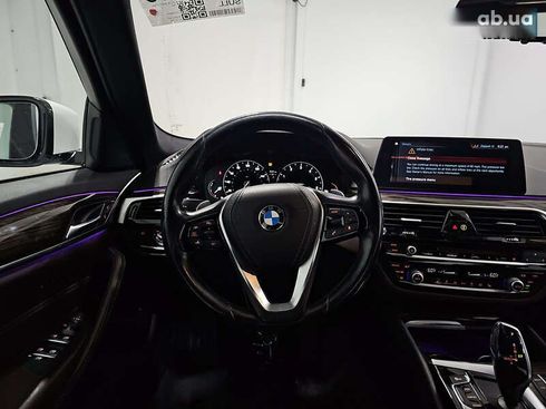 BMW 5 серия 2018 - фото 7